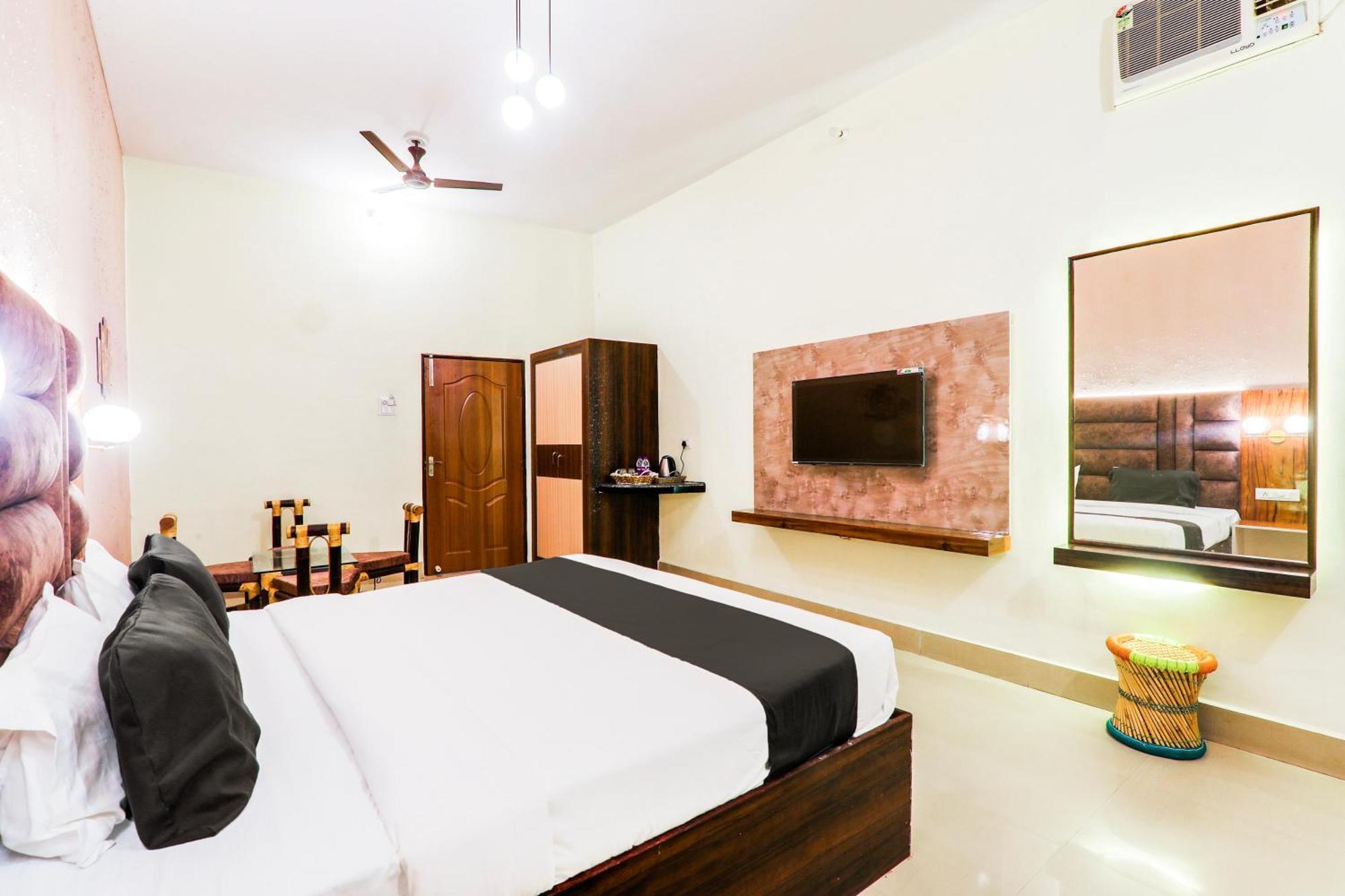 Hotel O Shree Hotel Mriduni Варанаси Экстерьер фото