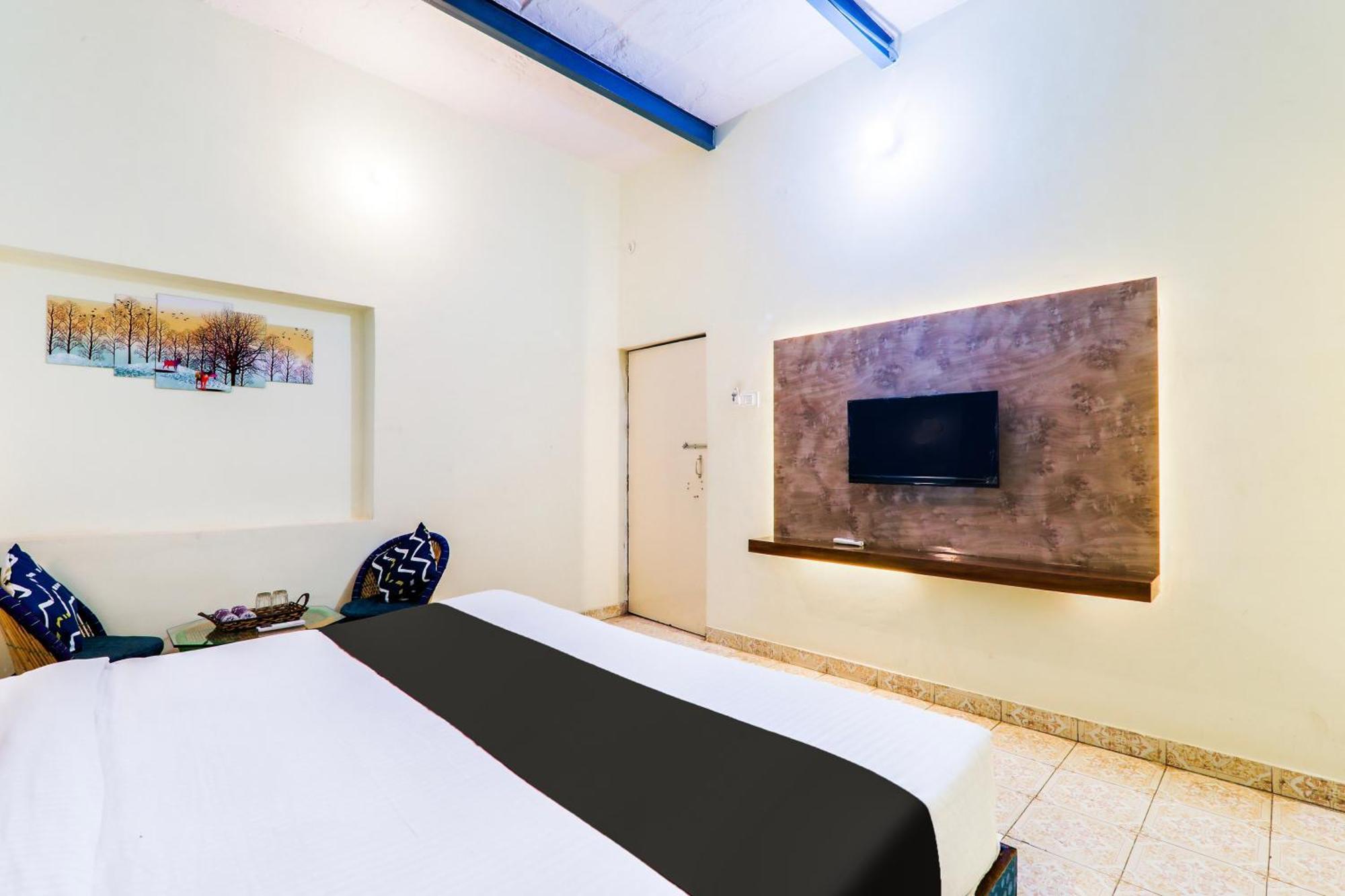 Hotel O Shree Hotel Mriduni Варанаси Экстерьер фото